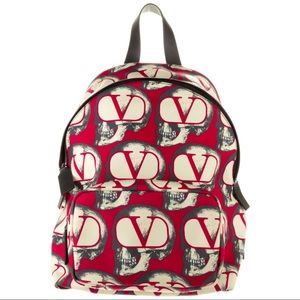 💀VALENTINO💀
V Ring Skull Backpack w/ Tags 💯AUTHENTIC💯